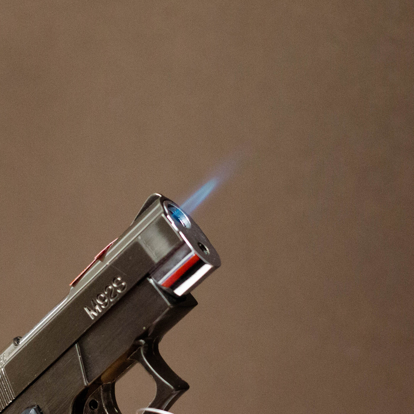 SLICK DELUXE TORCH LIGHTER 9mm LASER POINTER